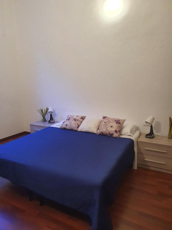 Arena Suite All Comforts - With Free Parking Garage Per Qualified Rate - Con Parcheggio Incluso Per Le Tariffe Qualificanti - Metro Verde Greenline Moscova Milán Exterior foto