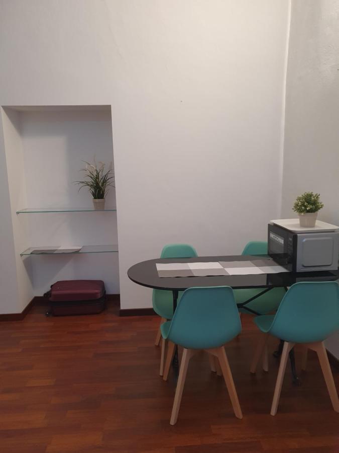 Arena Suite All Comforts - With Free Parking Garage Per Qualified Rate - Con Parcheggio Incluso Per Le Tariffe Qualificanti - Metro Verde Greenline Moscova Milán Exterior foto