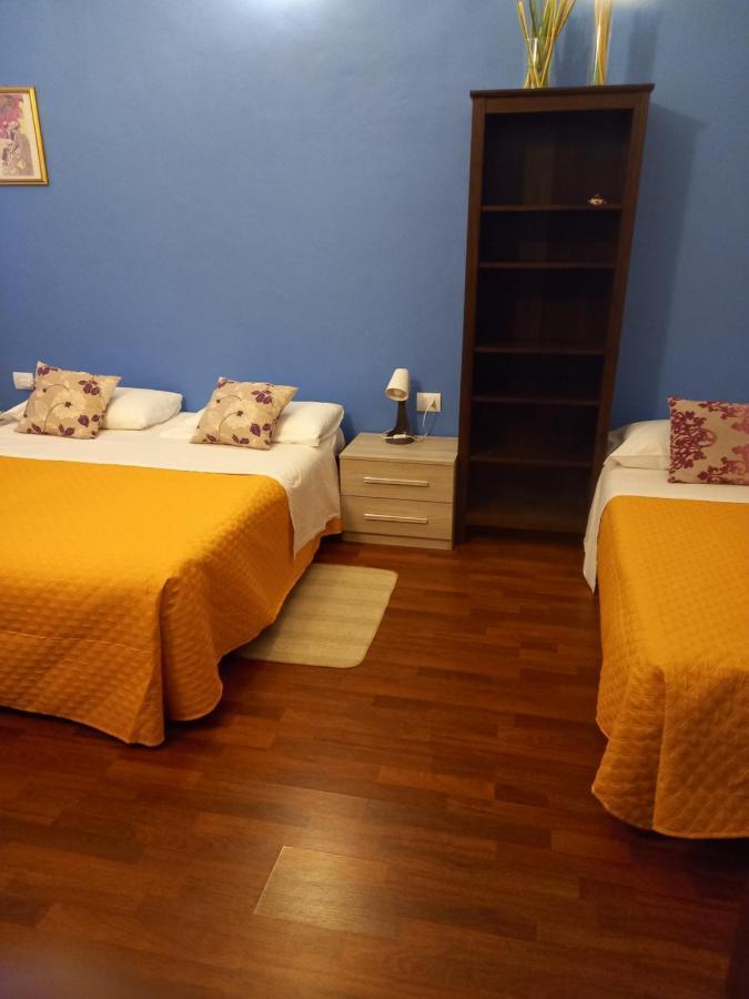 Arena Suite All Comforts - With Free Parking Garage Per Qualified Rate - Con Parcheggio Incluso Per Le Tariffe Qualificanti - Metro Verde Greenline Moscova Milán Exterior foto